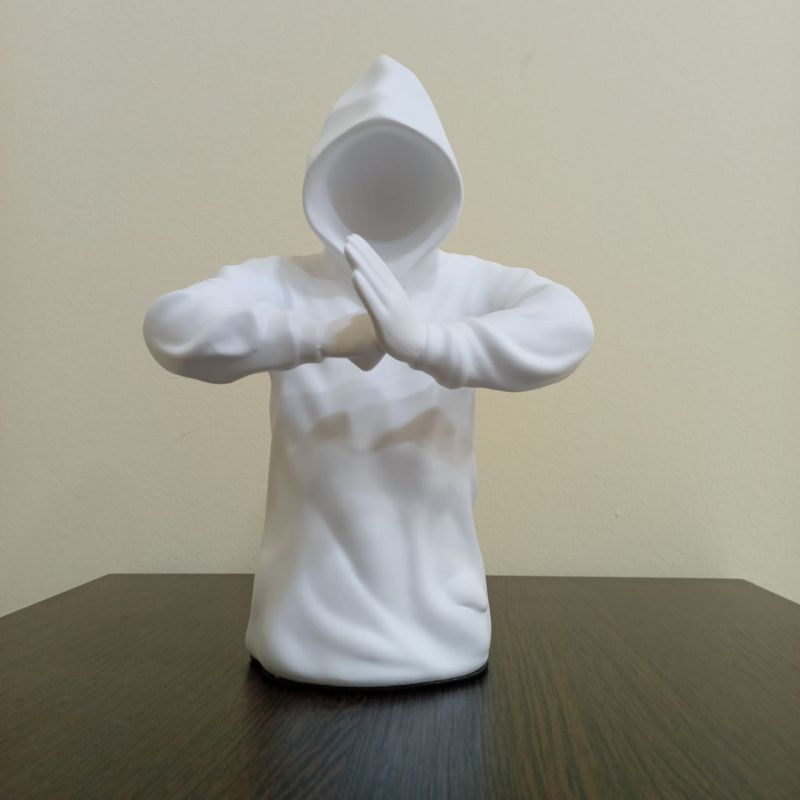 Döyüşçü Assasin Heykəli – Qəhrəman Ruhlu Dekor Sənəti | Taxtaci.az